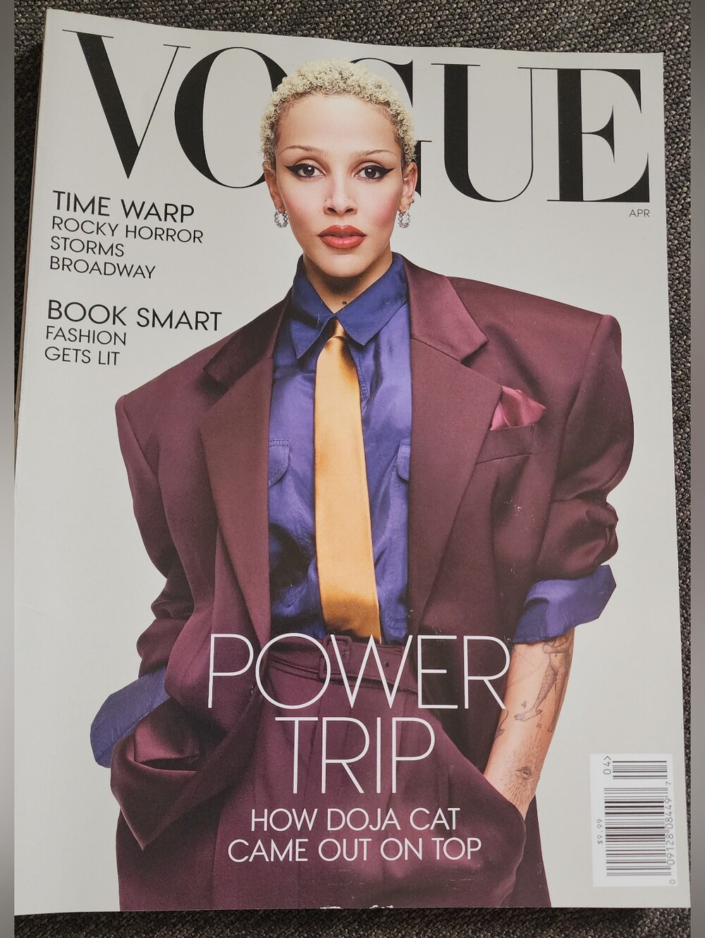 Vogue Magazine Lot Of 3 2026 - Picture 2 of 5